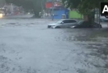 Cyclone Michaung to Land in Tamil Nadu: Heavy Rainfall in Chennai Causes Massive Waterlogging in Several Parts of City (Watch Videos)