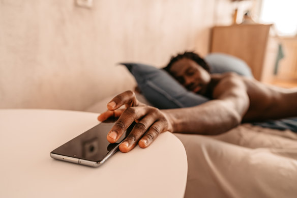 It turns out, waking up a minute or two before your alarm is a common experience.